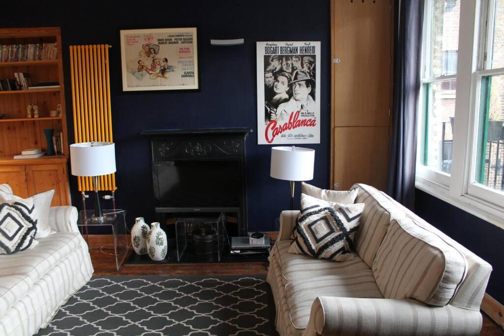 Artistic And Soulful Carnaby Street Movie Pad Apartment London Luaran gambar